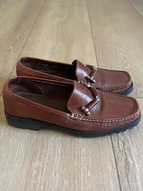 Cole Haan Women’s Brown Leather Square-Toed Bit-Detail Penny Loafers 6.5